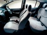 Toyota Yaris 5-Door 1999 года (UK)